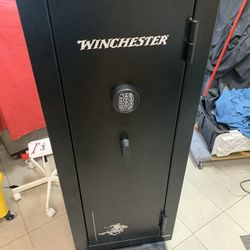 Gun Safe Like New Winchester 