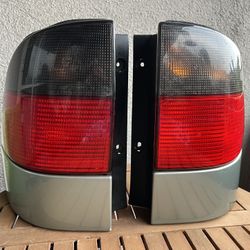 1998-09 Saab 9-5 Tail Lights Both For $60 