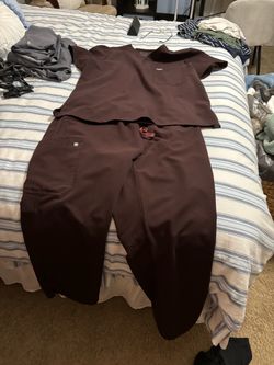 Figs Scrubs- women’s XL