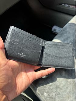 Louie wallet