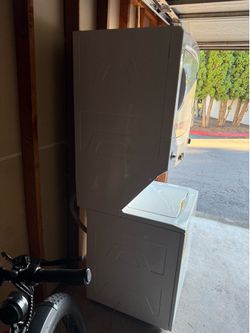 Washer and dryer combo