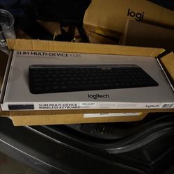 Logitech K585 Multi-Device Slim Wireless Keyboard