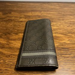  Gucci long wallet