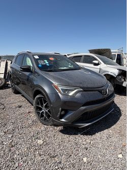2016 Toyota RAV4 SE for parts