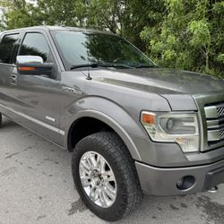 2013 FORD F-150 PLATINUM 4WD *LOADED* CLEAN CARFAX* 3 OWNER *FINANCE*  139,000 MILES  CLEAN FLORIDA TITLE  CLEAN CARFAX  4 NEW TIRES  3.5L V6 ECO BOOS