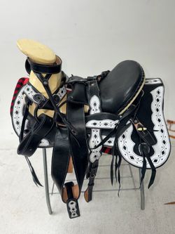 Montura de cuero