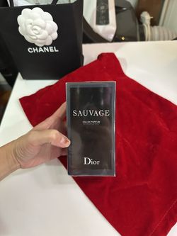 Dior Sauvage Eau De Parfum
