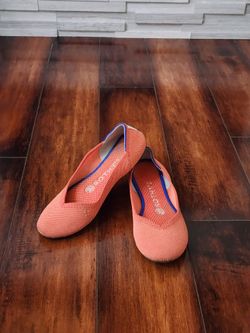 Rothy's The Flat Coral Orange Knit Ballet Flats Women's Size 6 EU 36.5 Blue Trim Washable