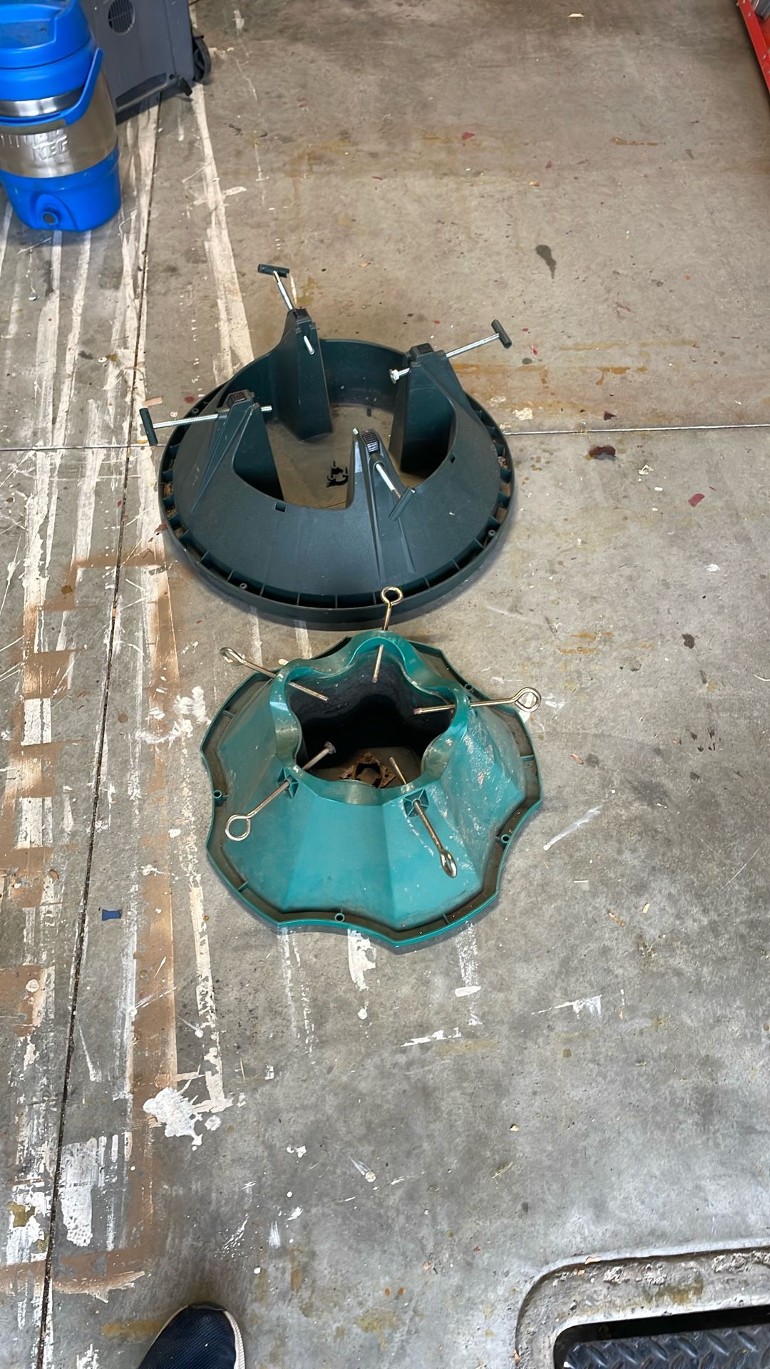 Christmas Tree Stand S