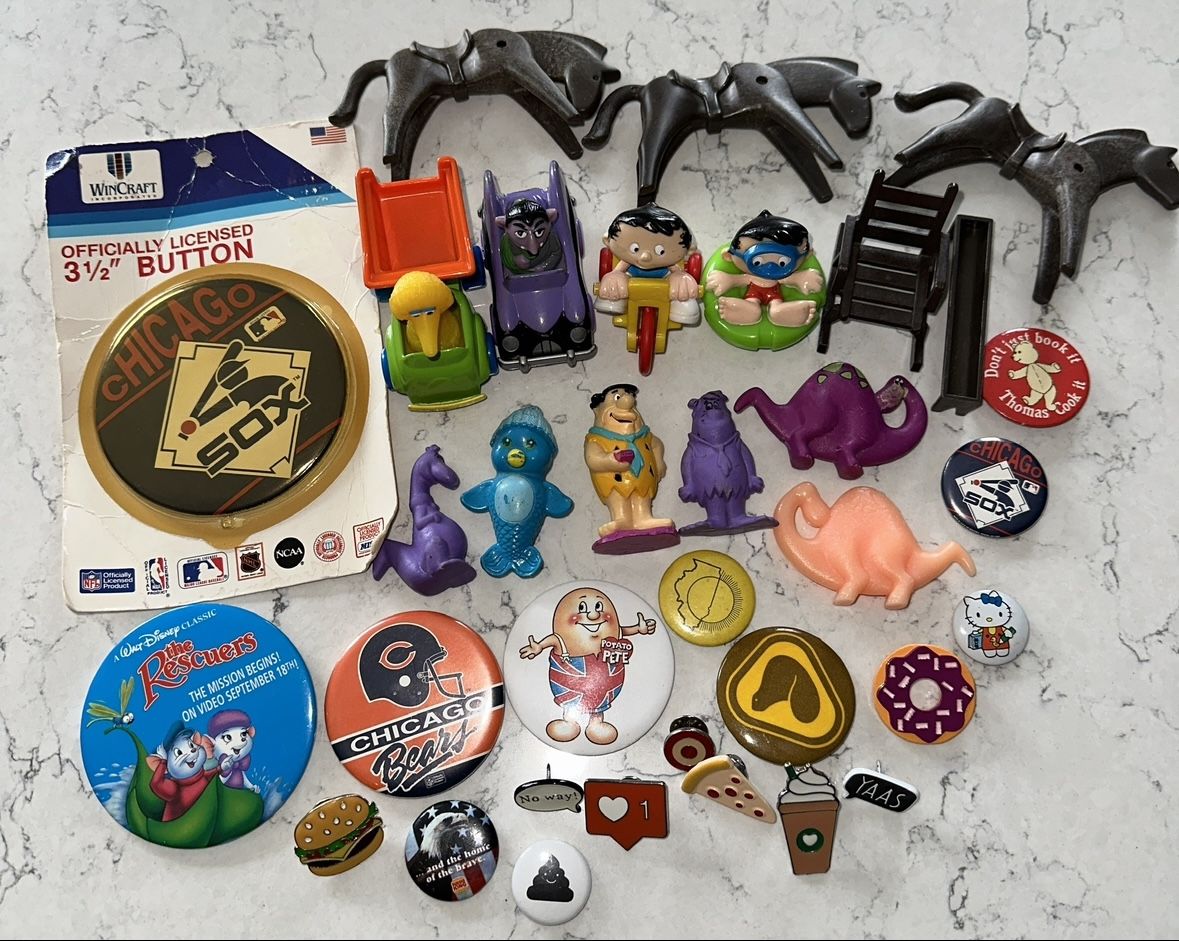 Vintage Happy Meal Toys & Pin Lot for Sale in Elgin, IL OfferUp