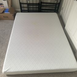 Full Size Mattress - Memory Foam - Firm