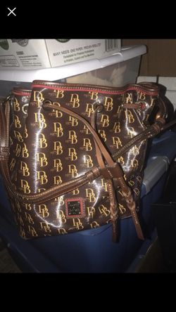 Dooney & bourke purse & wallet