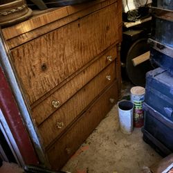 Tigers Wood Dresser