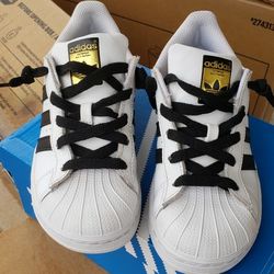 Adidas Superstar (Kids Size 13k)