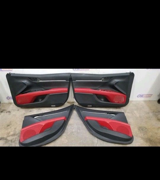 2019 Camry Xse Red Door Panels