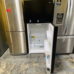 Refrigerador Negro Nuevo A Pagoa Flexibles 