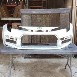 2020 Corolla SE Front Bumper This Is Original NOT An Aftermarket Part 2023 