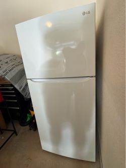 LG refrigerator