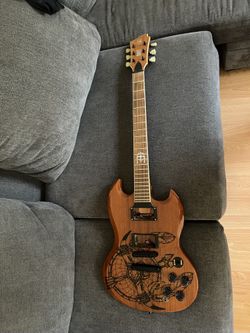 Artist Series Guitar