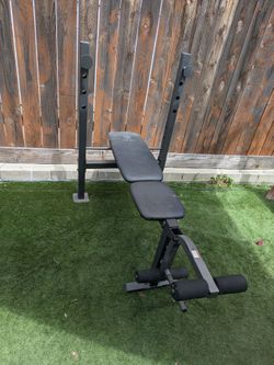 Weight bench