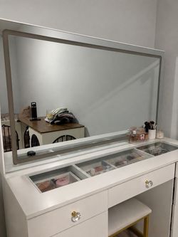White Vanity Desk with Mirror and Drawers