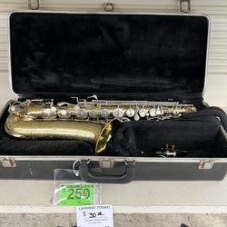 Saxophone 