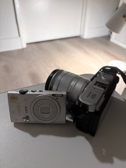 Fujifilm X-A2 Mirrorless Camera & Canon IXY 220F Y2K Digicam - Moving Sale