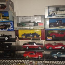 VINTAGE CARS NEED GONE ASAP