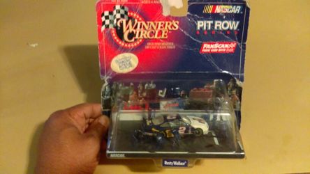 Winner's Circle Rusty Wallace Pit Row Series