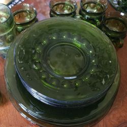 Green glass set