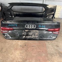 2018 Audi A4 Trunk 