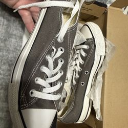 Women’s Converse 6.5 Charcoal And White