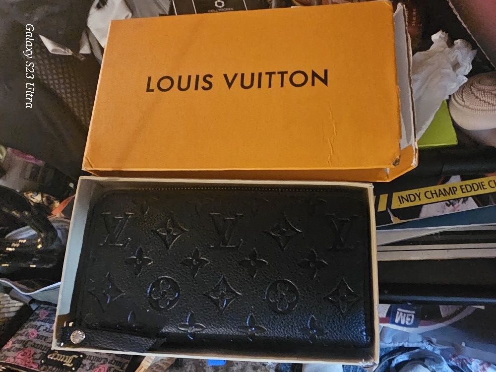 Louis Vuitton Wallet