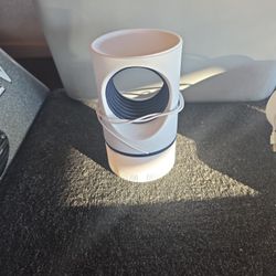 Mesquito Bug Catcher Attractor