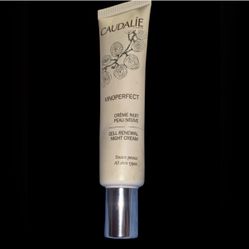 Caudalie Vinoperfect Night Cream - Elegant Cream Tube