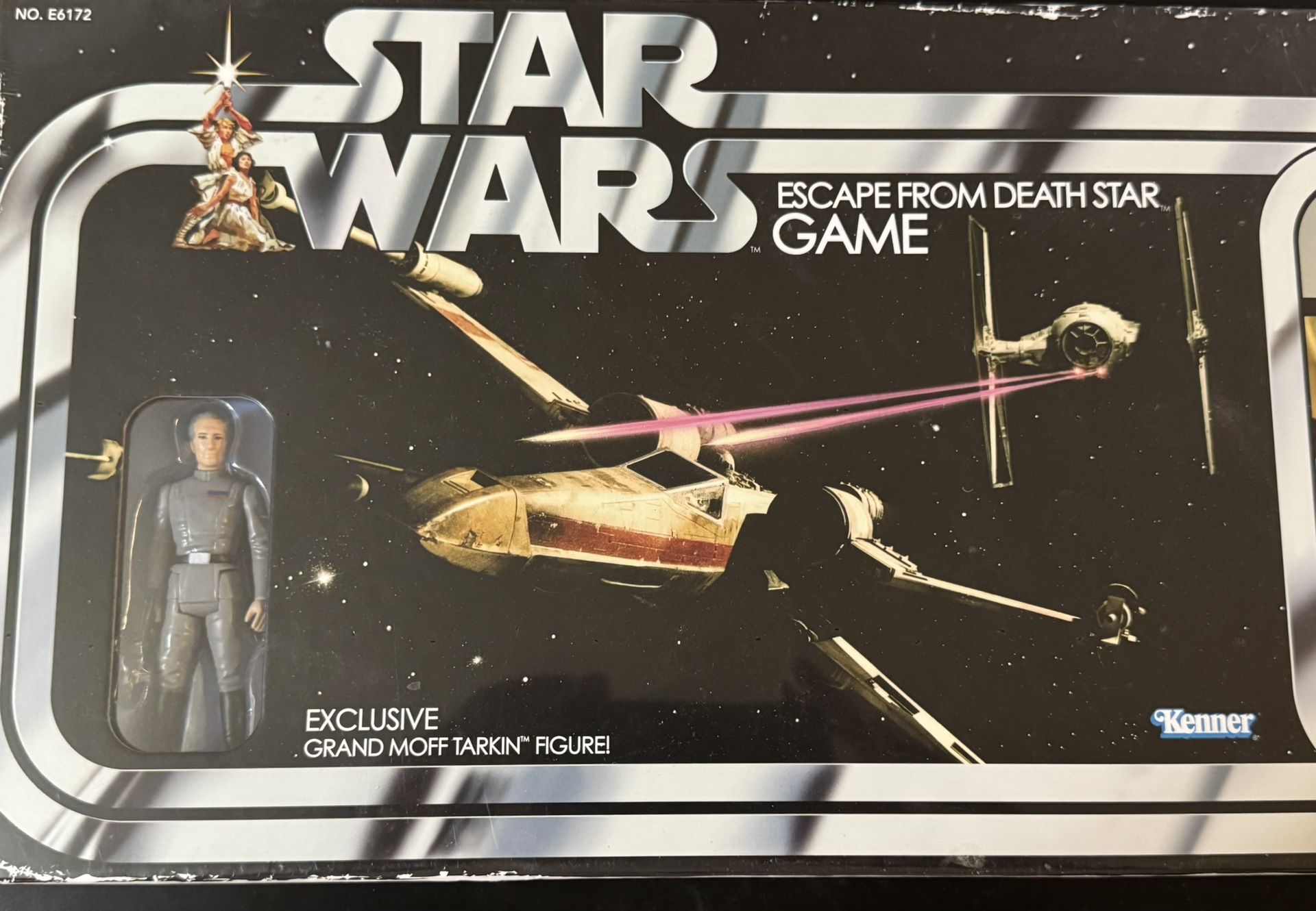 Star Wars Escape From The Death Star Board Game 2018 With Exclusive Grand Moff Tarkin Figure. Brand New Sealed. $35.00 OBO