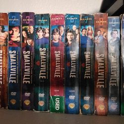 SMALLVILLE COMPLETE BOX SET