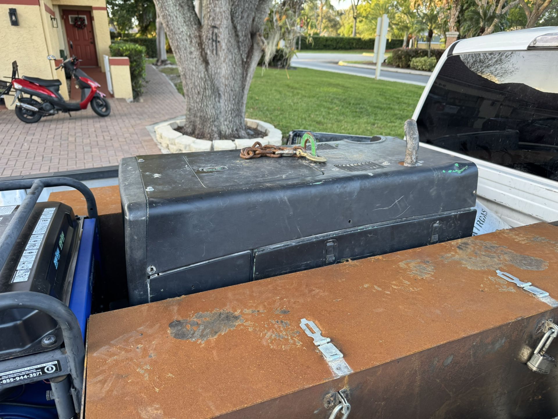 Miller Bobcat 250