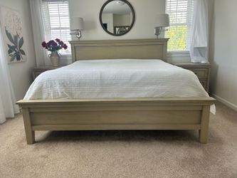 Pottery Barn Farmhouse King Bed with Beige Glazed Finish