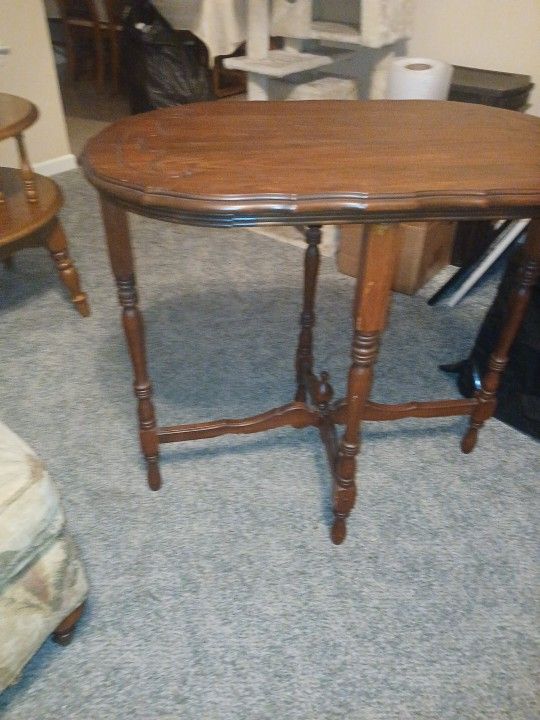 Accent Table