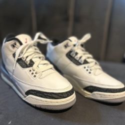 Air Jordan 3 Retro Cement Grey