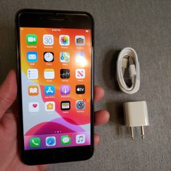 iPhone 8 Plus - UNLOCKED - Like New