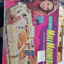 Vintage Mall Madness Game