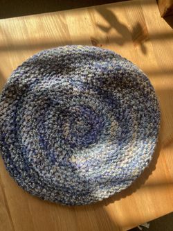 Handmade Wool Beret – Unisex, Warm & Stylish