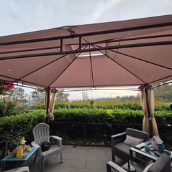 13x10 Gazebo With Chairs