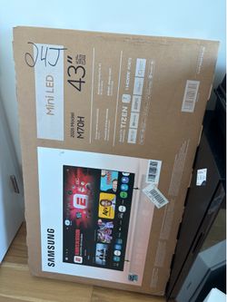 Samsung - 43" Class M70H Series Mini LED 4K UHD