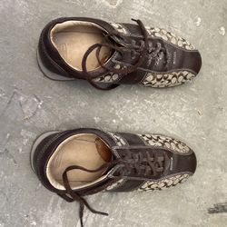 Women Coach Shoes Size 8.5