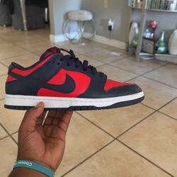 Nike Dunk Low Black/University Red (Bred) - Size __