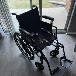 Drive Medical Silver Sport Wheelchair