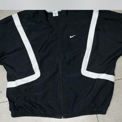 Nike Wind Breaker 